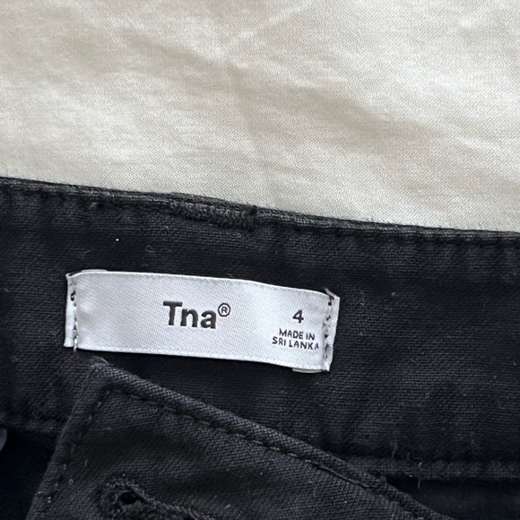 Aritzia Tna Supply Cargo Pants Size 4 - Picture 5 of 5
